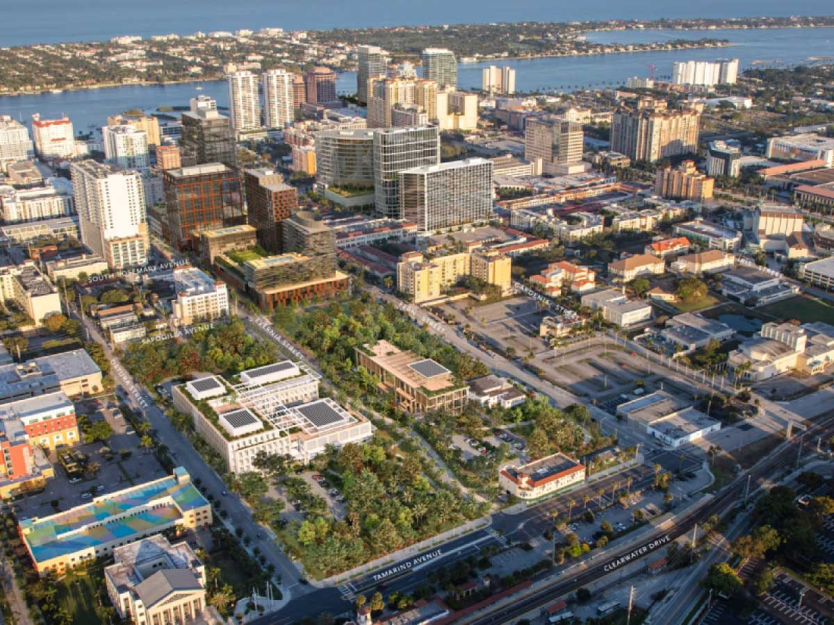 Vanderbilt: Stephen Ross and Cody Crowell, BS'07, fuel momentum for West Palm Beach campus